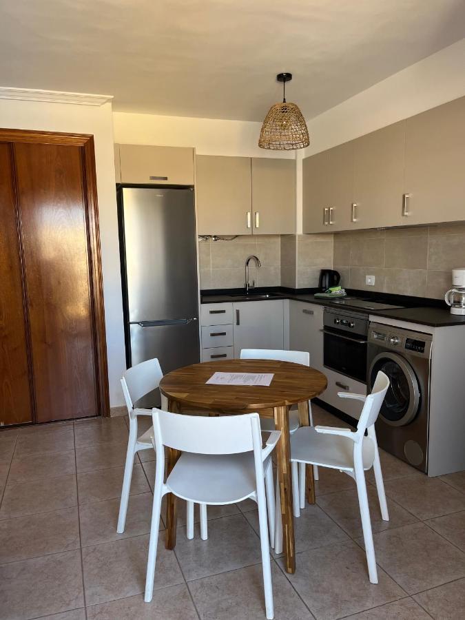 Casa Geranios 2 Apartment อาโรนา ภายนอก รูปภาพ