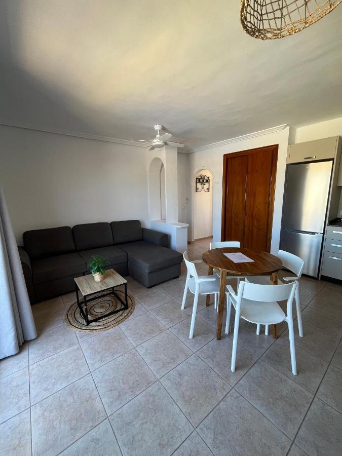 Casa Geranios 2 Apartment อาโรนา ภายนอก รูปภาพ